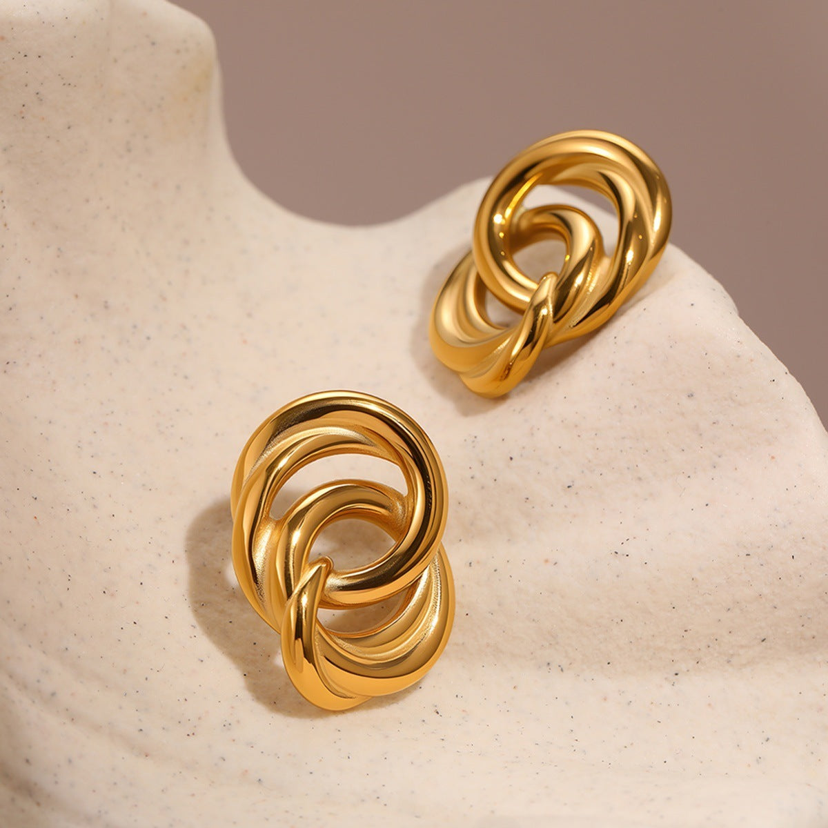 Minimalist Geometric Earrings Circle Does Not Fade