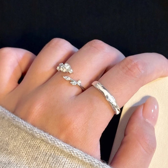 Creative Silver Sparkling Camellia Couple's Ring